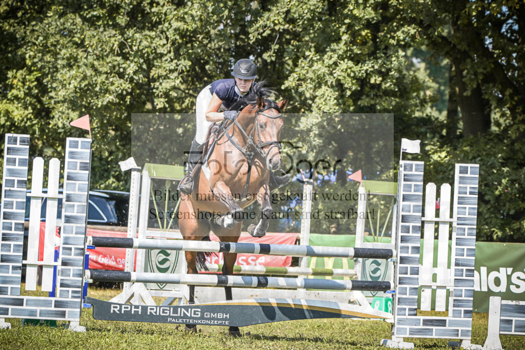 DOS_0365 | Entdecke hochwertige Reitturnierfotos von Foto Oger. Professionell, emotional und authentisch – jetzt Lieblingsmomente im Shop bestellen.Deutschlandweite Turnierfotografie. - Realisiert mit Pictrs.com