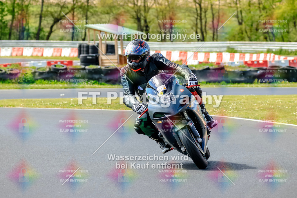 _OTO2393 | Hier findet Ihr Bilder von Touristenfahrten auf der Nürburgring Nordschleife oder von anderen Veranstaltungen die ich besucht habe. Viel Spass beim Durch Schauen 