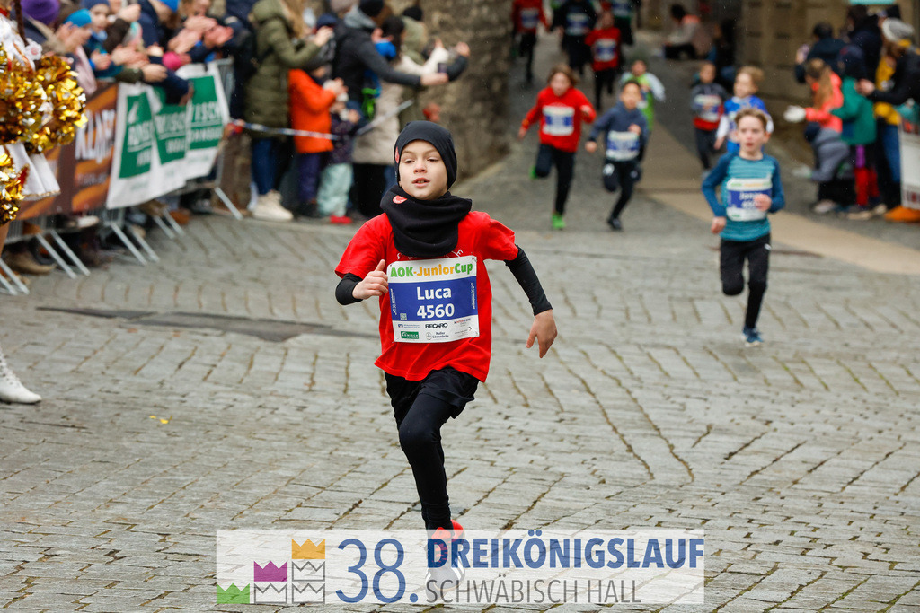 400m AOK Junior Cup | 3 Koenigslauf 2024 400m AOK Junior Cup - Realisiert mit Pictrs.com