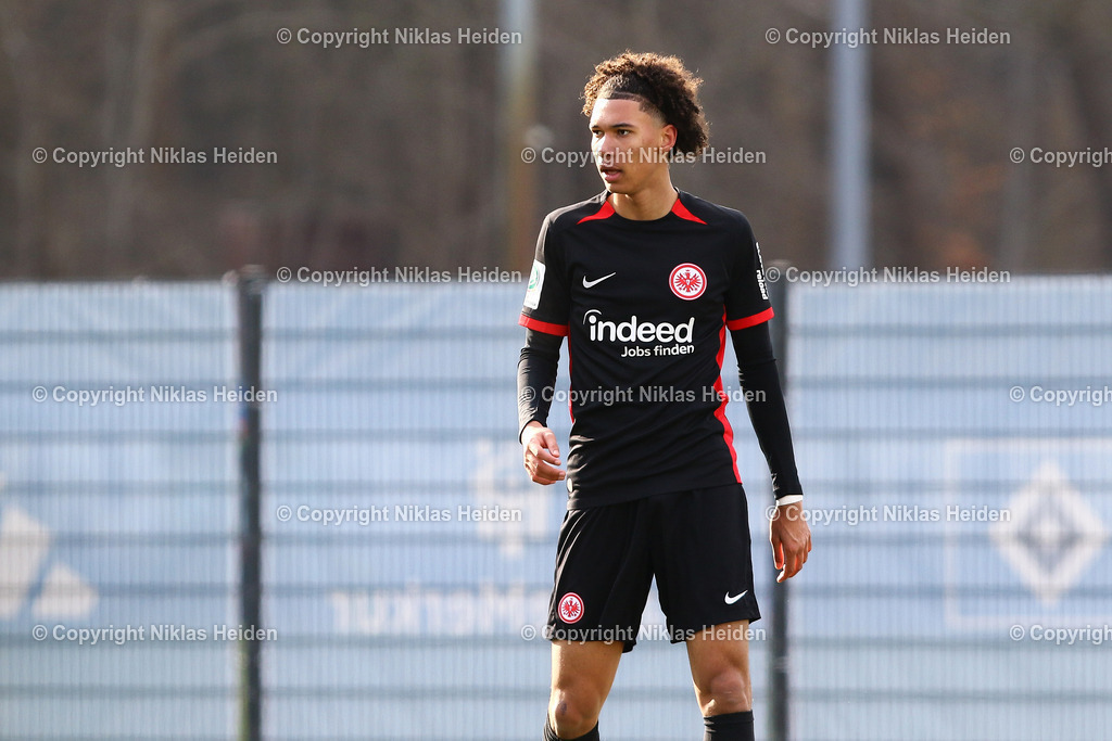 H_HamburgerSVU19_EintrachtFrankfurtU19_U19DFBNachwuchsliga_15022025 | #19 Jasha Barry (Eintracht Frankfurt U19)Fußball I Junioren I U19 DFB-Nachwuchsliga I Saison 2024-2025 I Hauptrunde Liga A, Gruppe C, 3. Spieltag I Hamburger SV U19 - Eintracht Frankfurt U19 I 15.02.2025 I Alexander-Otto-Akademie