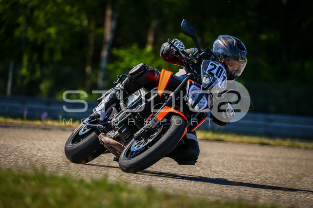 0201-260509DCB-014_201 | Deine Full-Service-Agentur für ✔️Videoproduktionen und ✔️Motorsportfotografie Jetzt Angebot anfragen!