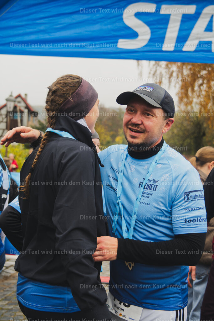 cineathletes-huegelland-2025-11-09-13-02-50 | Sportfotografie rund um Obstacle Course Racing und Trail Run - Realisiert mit Pictrs.com