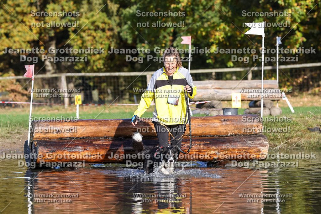 Dog Paparazzi - Strongdog 10-25-8647 | Dog Paparazzi Jeanette Grottendiek Fotografie & Videografie - Realisiert mit Pictrs.com