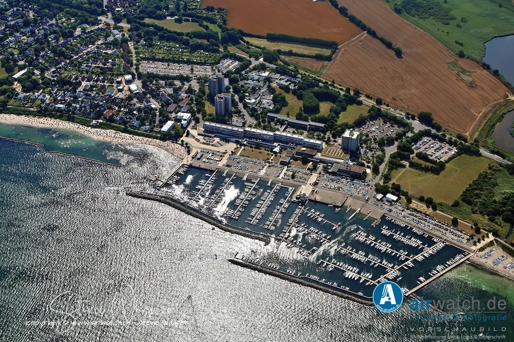 Luftbild Kiel-Schilksee im Mittelalter | Mittelalter: Schilksee wurde erstmals 1274 im Kieler Stadtbuch als Dorf des Adligen Thimmo de Skildekesse erwähnt.