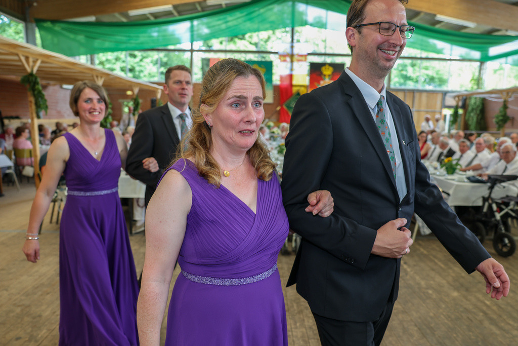 top-top.de-250704-061 | Foto, Video, Fotografie, Videografie, Fotobox, DJ, Discjockey, Musik, Musikbox, Veranstaltung, Photobooth, Amazon, Ebay, Buchtipp, Bestseller, Autor, Verlag, Buch, Wesel, Hamminkeln, NRW, Dinslaken, Rees, Drohne, Hochzeit, Party, Fotobox, Wesel, Fotograf