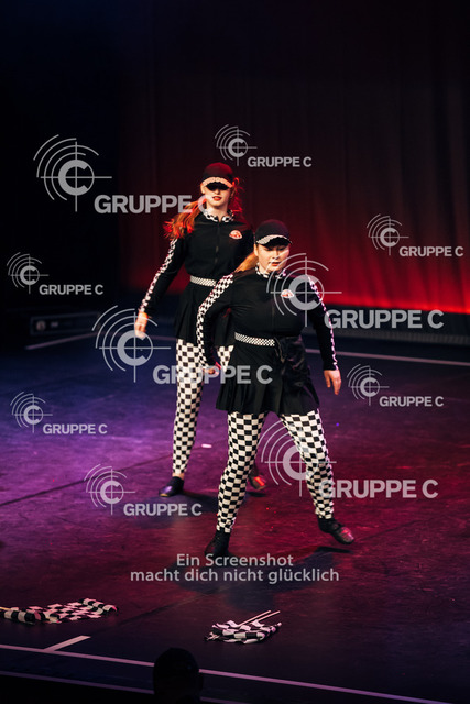 TANZTage25_031616261310044PK_SVS | TANZtage 2025 Duisburg  - Photo by Gruppe C Photography - Realisiert mit Pictrs.com