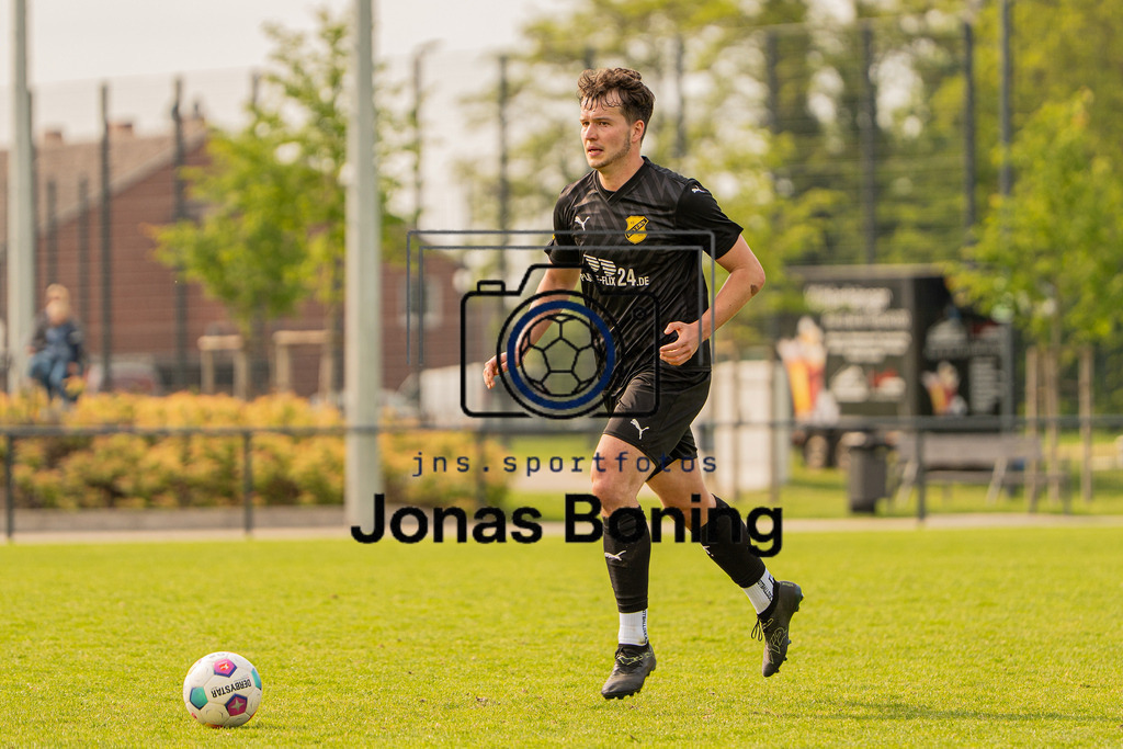 Fußball I Herren I Saison 2025-2026 I Landesliga Weser-Ems I 27. Spieltag I SFN Vechta - SV Bevern I 01112 | jns.sportfotos - Realisiert mit Pictrs.com