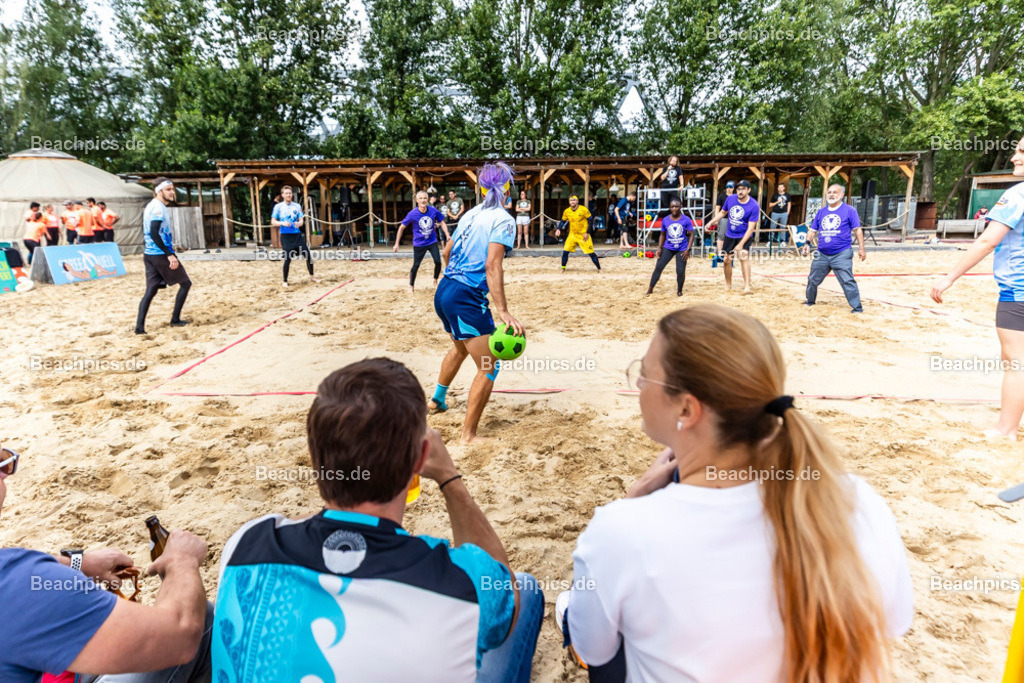 2025-200079540-Strandvölkerball-WM_1 |  23.08.2025; Berlin Foto: Gerold Rebsch - www.beachpics.de