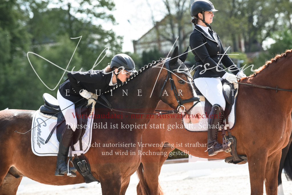 20230518_JK-Röhrsdorf-09-1643 | Pferde- und Turnierfotografie in Westsachsen. Pferdeportraits, Auftragszeichnungen und intuitive Kunst.