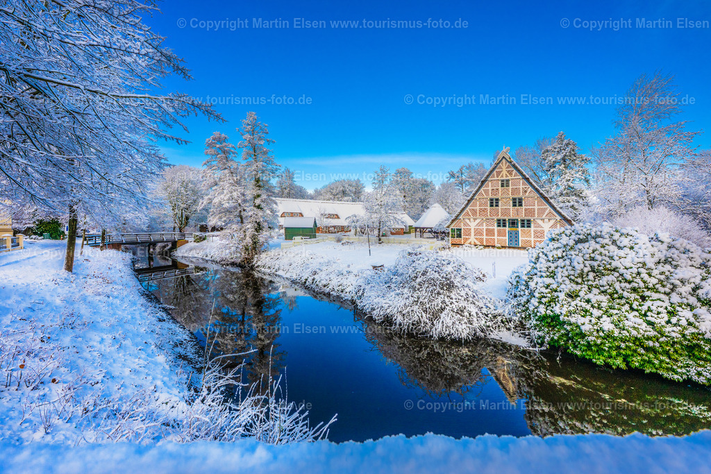 Stade Museumsinsel Altstadt Winter Schnee_ELS_2062030126 | Fotos aus den Touristenorten aus Norddeutschland. - Realisiert mit Pictrs.com