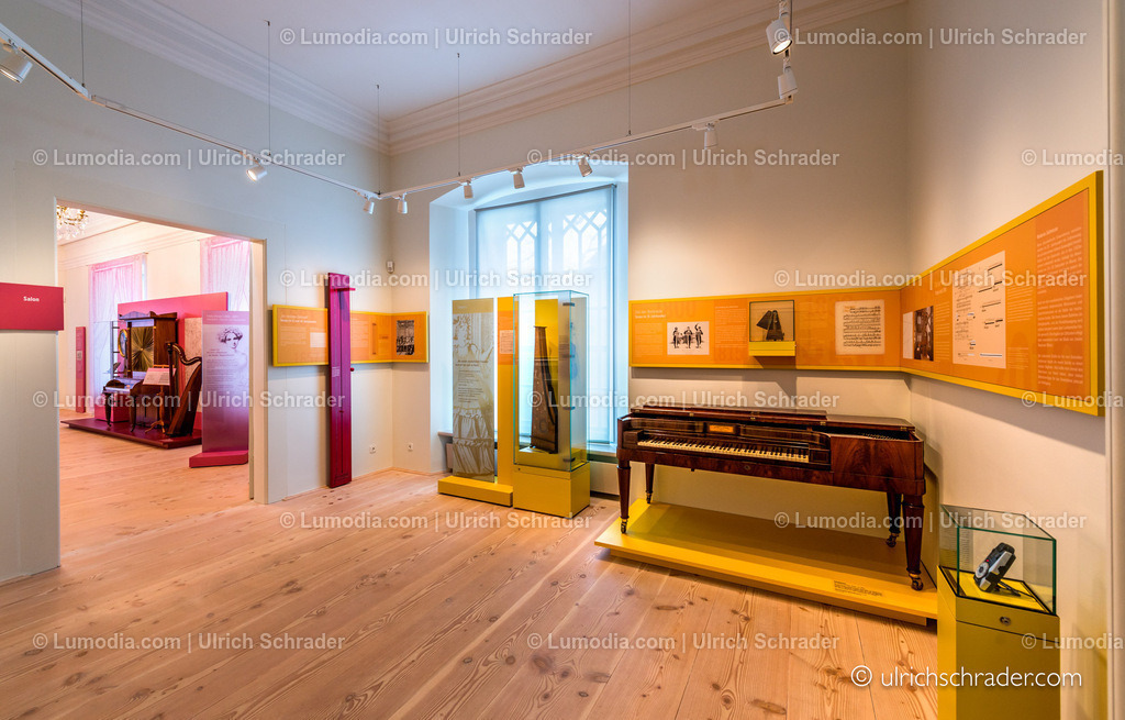 _ulrichschrader.com-89 | Stockfoto und Bilderpool mit Bildmaterial aus Deutschland, dem Harz, Halberstadt, Quedlinburg, Wernigerode und weltweit. Qualitativ hochwertige und professionelle Fotos anschauen und kaufen. - Realisiert mit Pictrs.com