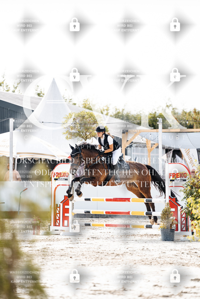 CK905856 | Turnierfotografie Pferdefotografie Trier Rheinland-Pfalz Pferdesport Reitsport Tierfotografie Sportfotografie Pferdevideo Pferdevideografie Equestrianvideography equestrianphotography  - Realisiert mit Pictrs.com