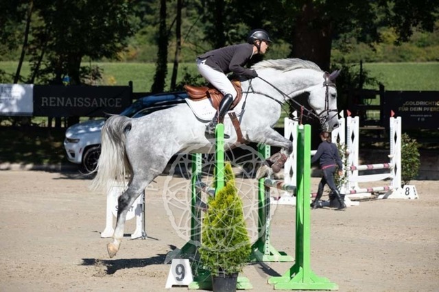 2B4A0451 | pixelfaenger - Realisiert mit Pictrs.com