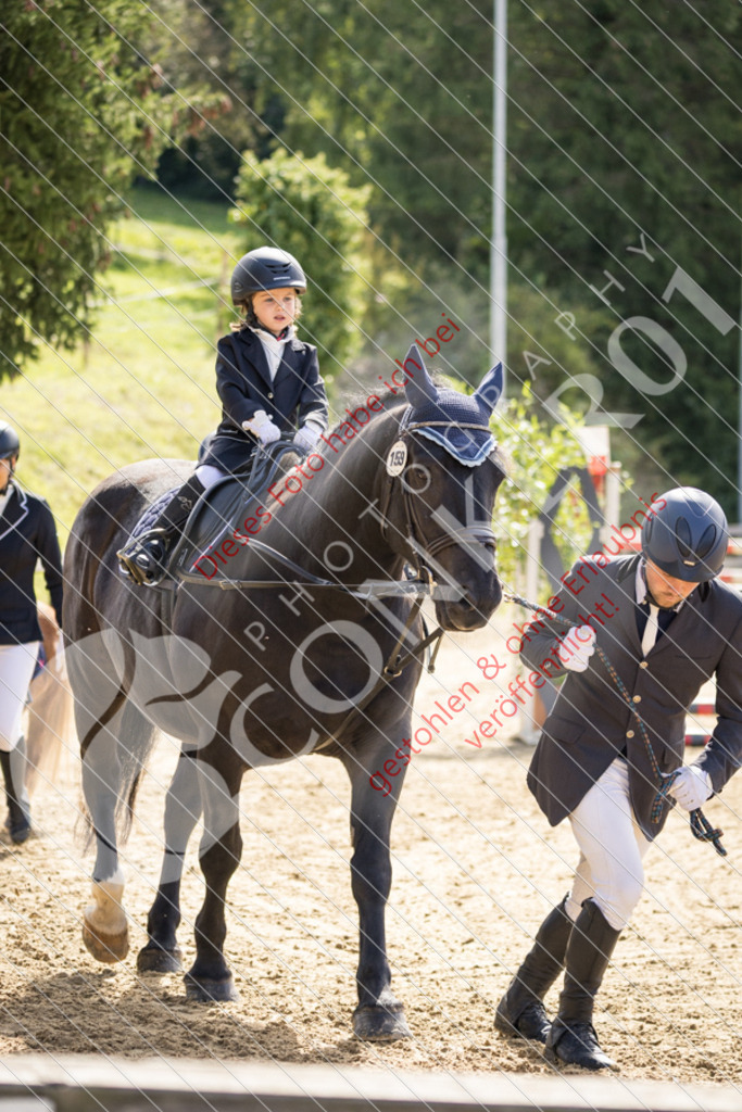 CON_5244 | Sport-, Event- und Tierfotos in Profiqualität. Einfach auswählen, bestellen und herunterladen. Dein Moment – perfekt festgehalten.