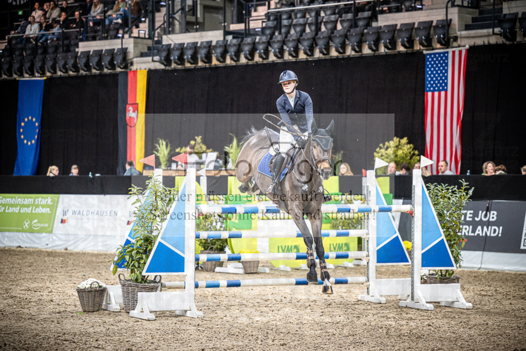 DOS_1567 | Entdecke hochwertige Reitturnierfotos von Foto Oger. Professionell, emotional und authentisch – jetzt Lieblingsmomente im Shop bestellen.Deutschlandweite Turnierfotografie. - Realisiert mit Pictrs.com
