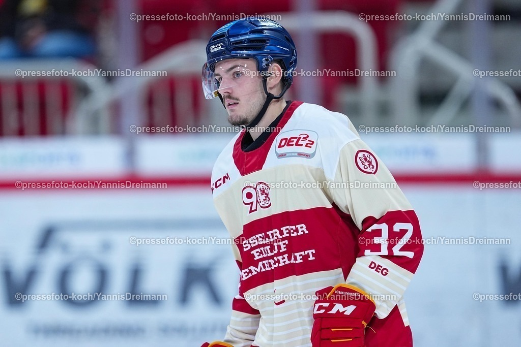 xYDR12102501066 | 12.10.2025, xydrx, Eishockey, DEL2, Düsseldorfer EG - Eispiraten Crimmitschau, PSD Bank Dome Düsseldorf: Joel Hofmann (Düsseldorfer EG #32)