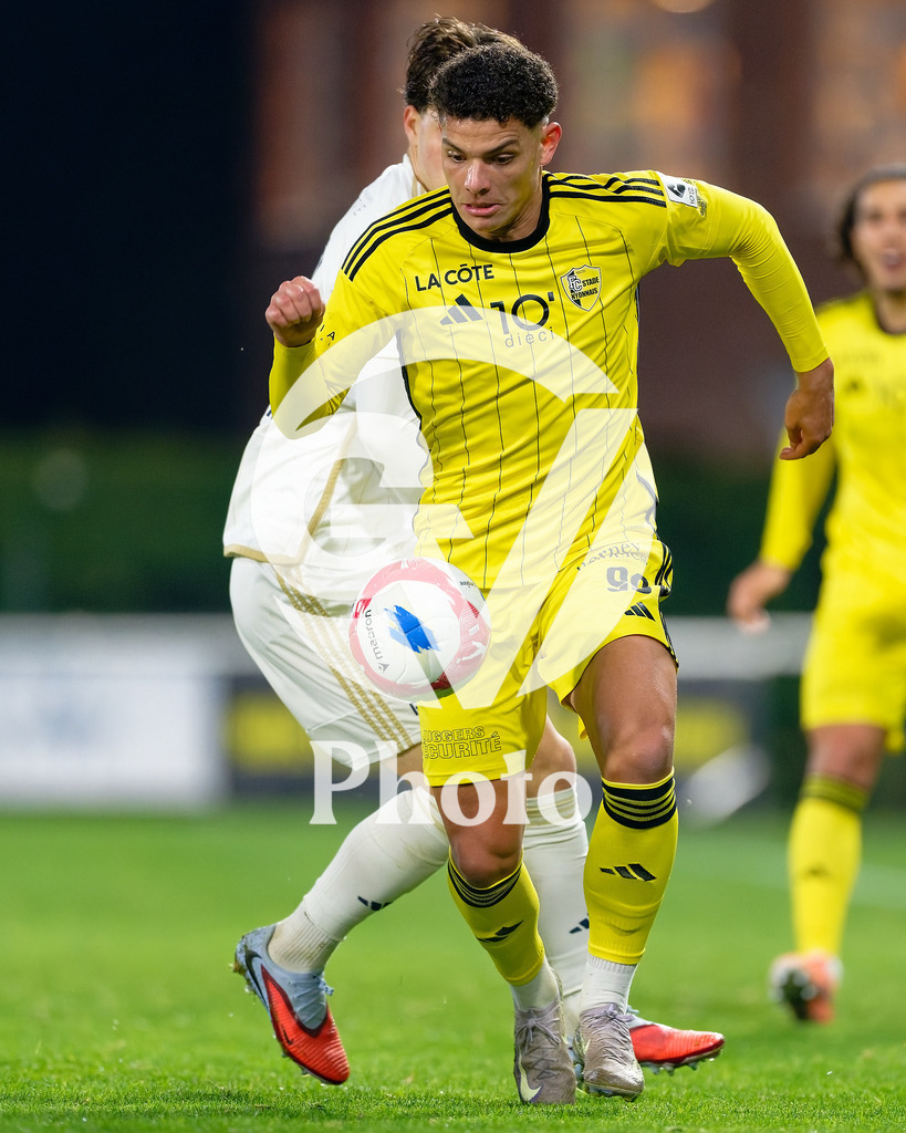 dieci Challenge League - FC Stade Nyonnais v Etoile Carouge FC |  during the dieci Challenge League match between FC Stade Nyonnais and Etoile Carouge FC at Centre sportif de Colovray in Nyon, Switzerland