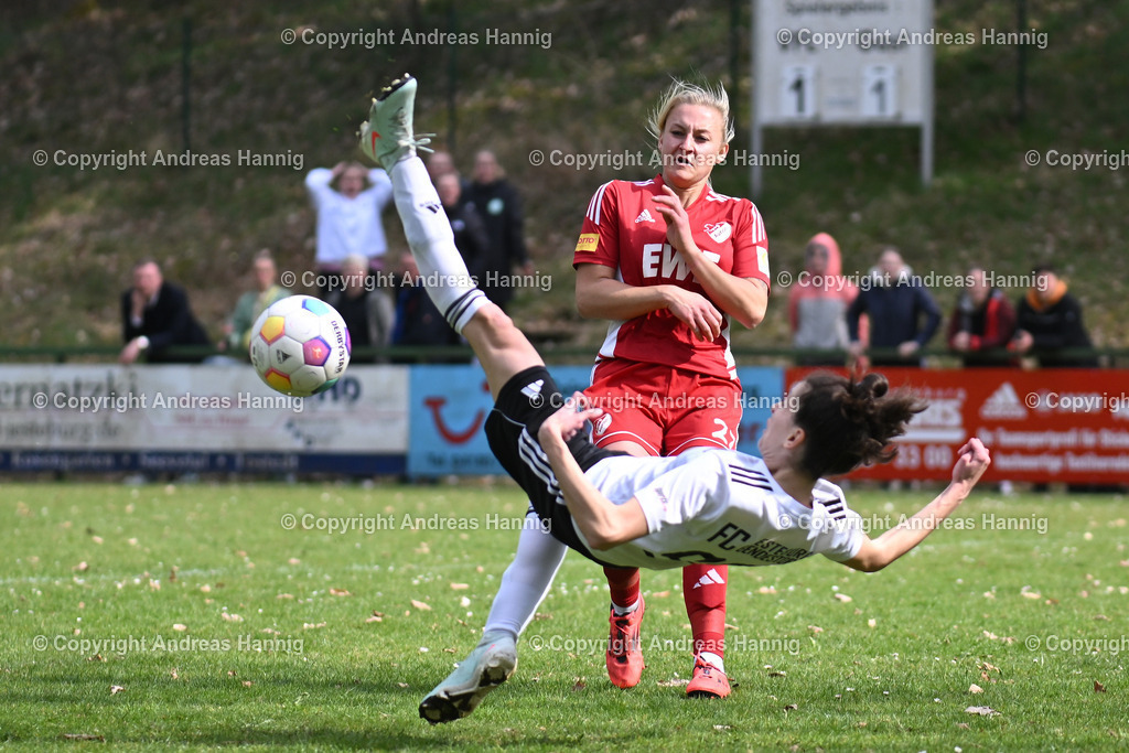 Fußball I Frauen I Saison 2024-25 I Oberliga I FC Jesteburg-Bendestorf - SpVg Aurich Frauen I 13.4.2025 | a-hannig - Realisiert mit Pictrs.com