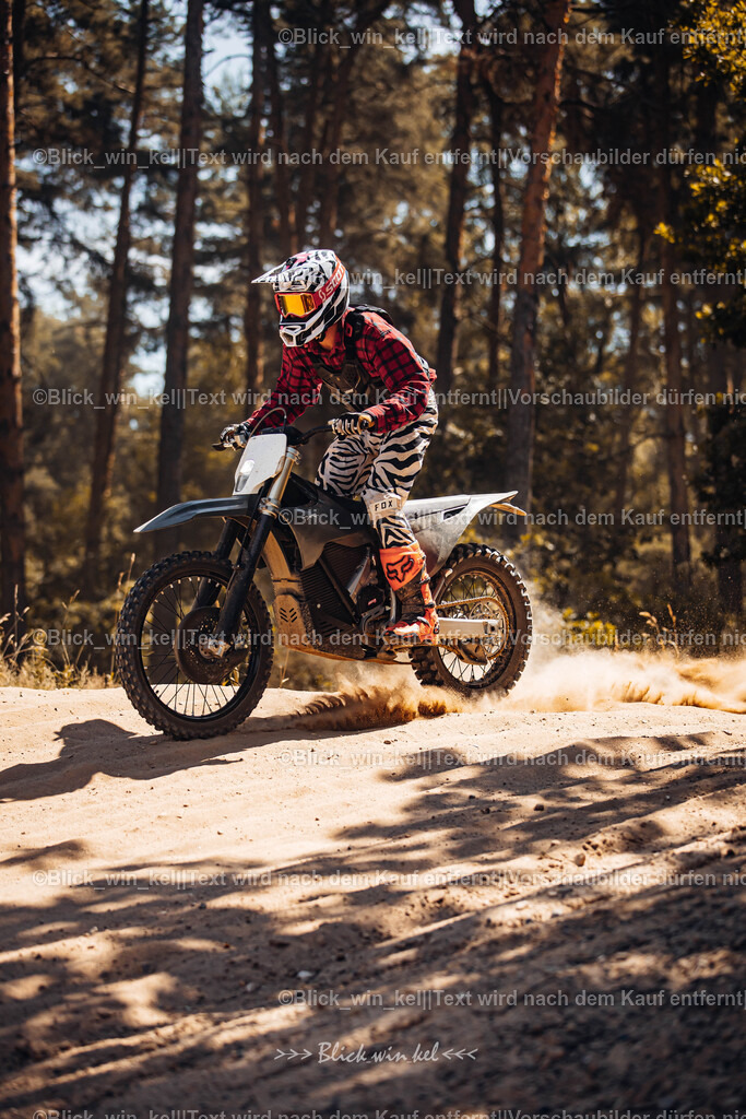 E68A1284 | blick_win_kel