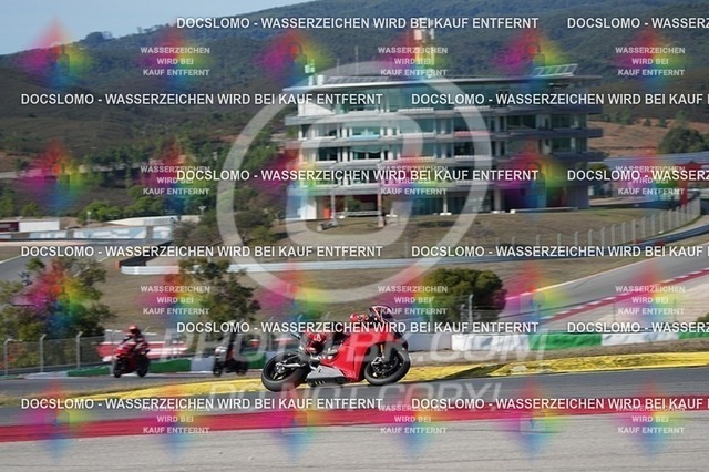 2025_11_02_PBK_43173 | Sportfotografie; SlowMotion; Video; Rennstrecke; Hafeneger; RSE; Speer; Trackday; Motorsportarena; Hockenheimring; Brno; Most; Barcelona; Valencia, Benny; Kaetzmer;