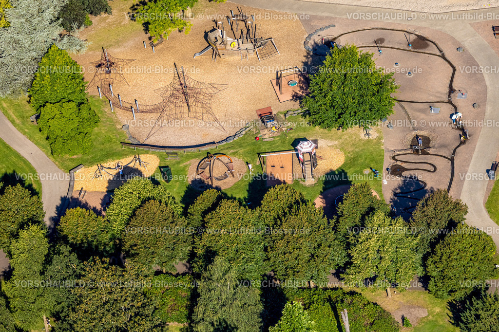 Velbert240812427 | Luftbild, Spielplatz im Herminghauspark, Velbert, Ruhrgebiet, Nordrhein-Westfalen, Deutschland