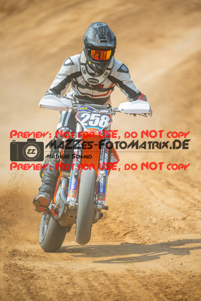 MaZZes-Fotomatrix-20260816-614699 | S2