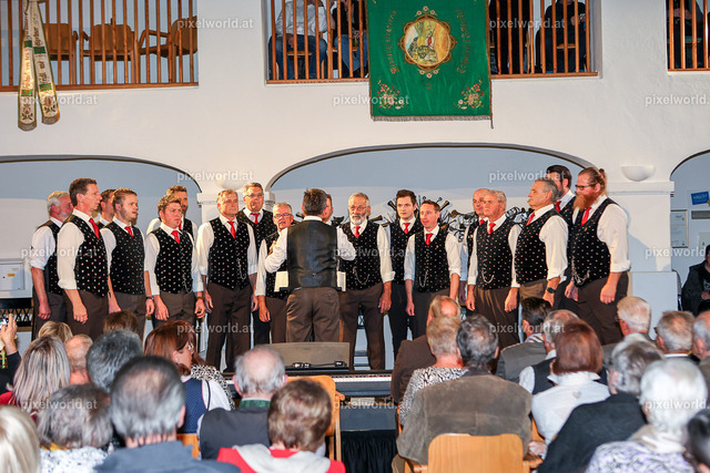 Herbstkonzert des MGV Tschwarzen mit Ehrung von Günther Tschernitz | Bildershop von pixelworld.at - Realisiert mit Pictrs.com