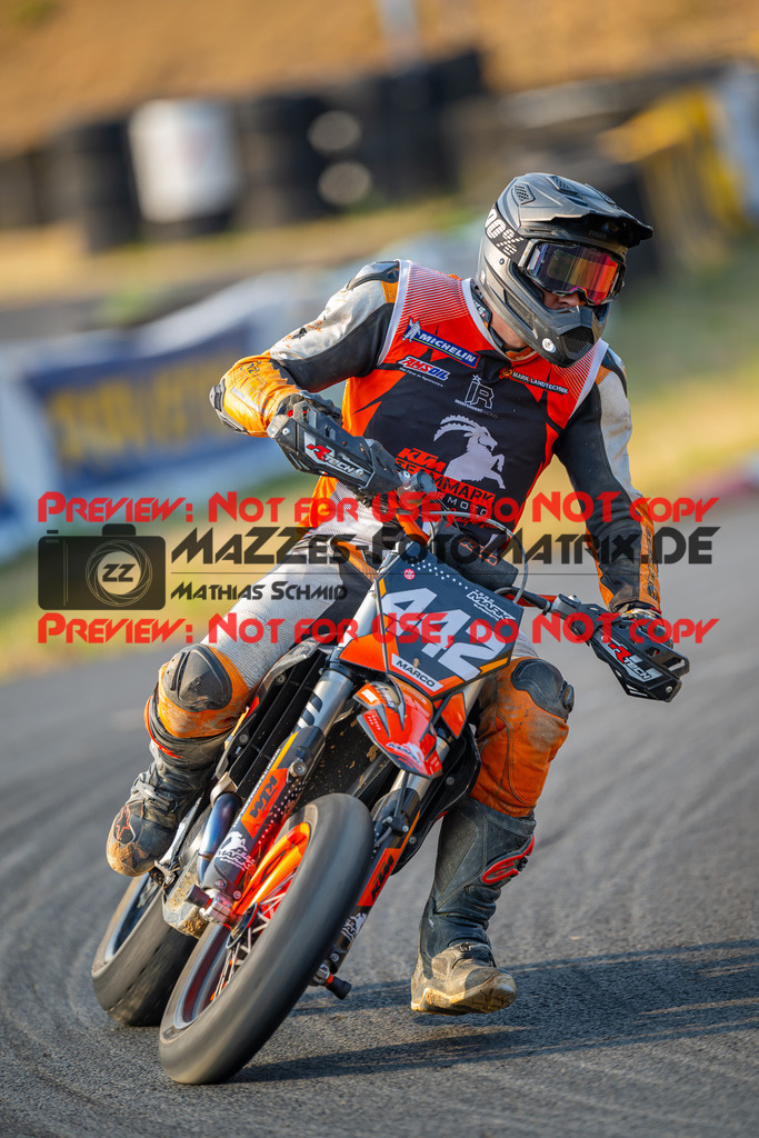 MaZZes-Fotomatrix-20260816-609662 | S2
