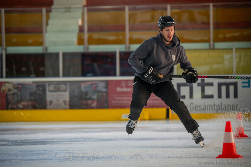 2025-09JP Hockey-Camp-Widnau-1193 | "Fussifoto.com – Ihr Ansprechpartner für hochwertige Fotografie! Entdecken Sie kreative Bilder und professionelle Dienstleistungen. Kontaktieren Sie uns für Ihre Projekte!"