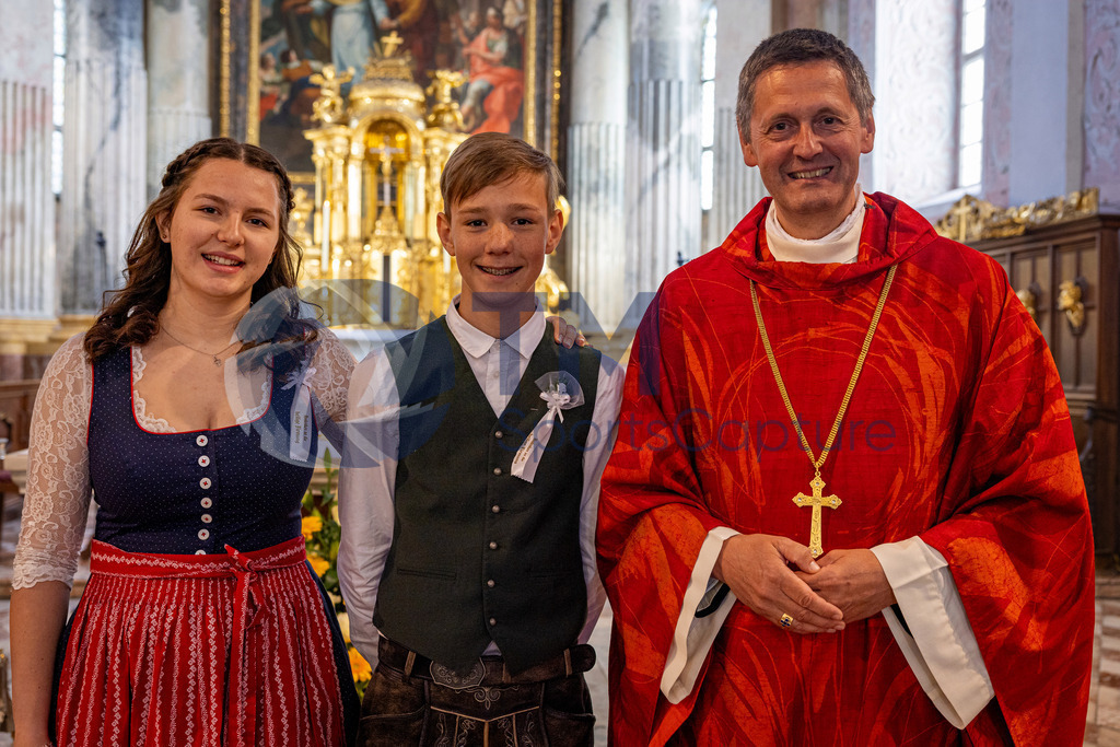 RR5M8308 | Firmung Klagenfurt-Dom 19.05.2024 8 Uhr