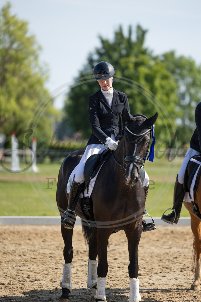 994A4453 | sabrinanicolaifotografie - Realisiert mit Pictrs.com