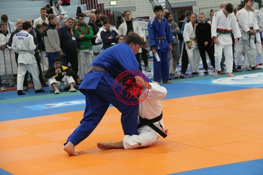 IMG_3469 | Fotos vom Adler Cup - Pictures from Adler Cup

Hier findet Ihr alle Eindrücke und großen Momente der Adler Cup Wochenenden. Here you will find all impressions and great moments of the Adler Cup weekends. - Realisiert mit Pictrs.com