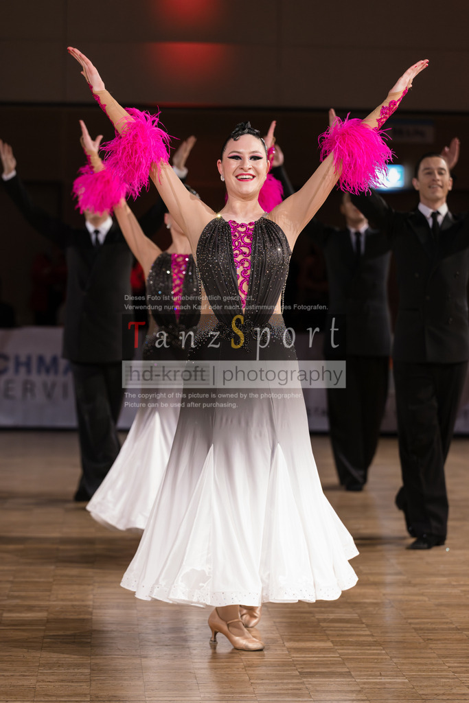 IMG_8225 | Tanzsportbilder, Standardtanz, Lateintanz, WDSF, DTV, LTVB, dancecomp, goc, hessen tanzt, blaues band der spree, walzer, tango, wiener walzer, slowfox, quickstepp, samba, rumba, cha-cha-cha, paso doble. jive, hd-kroft photography, turniertanzsport