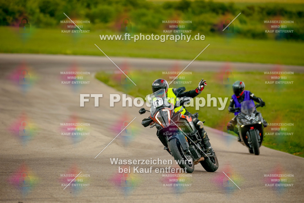 _MOT2394 | Hier findet Ihr Bilder von Touristenfahrten auf der Nürburgring Nordschleife oder von anderen Veranstaltungen die ich besucht habe. Viel Spass beim Durch Schauen 