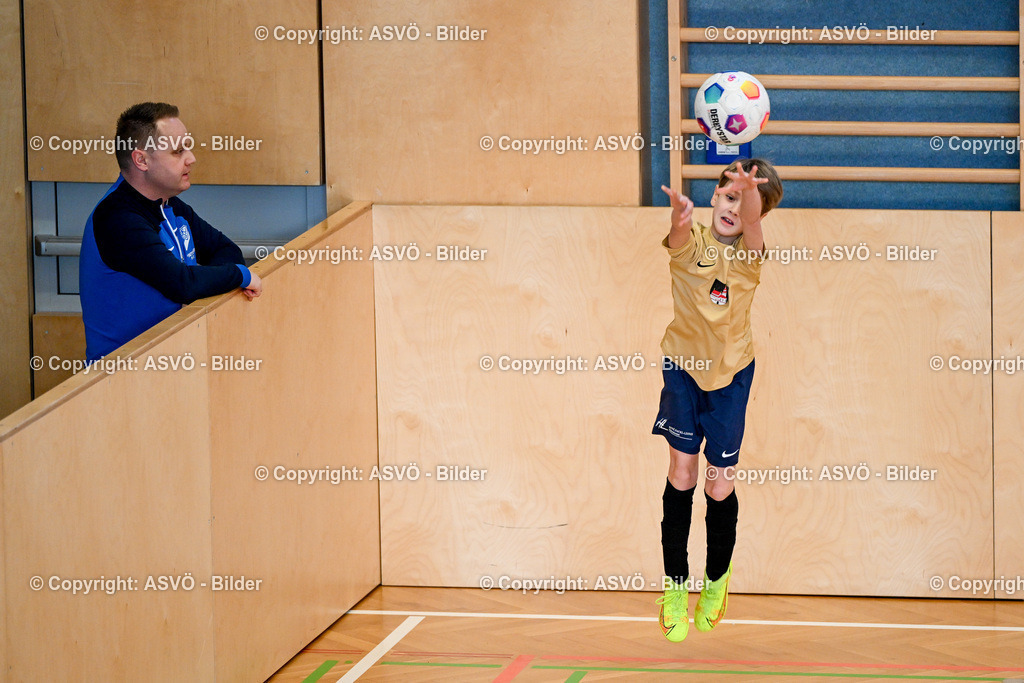 ASVÖ_ Fussballturnier SV Gallneukirchen_ 09.02.2025-124 | 09.02.2025, Gallneukirchen, AUT, ASVÖ, Fussball Nachwuchs Hallenturnier 2025, SV Gallneukirchen im Bild Teilnehmer U 9©Harald Dostal / fodo.media - Realisiert mit Pictrs.com