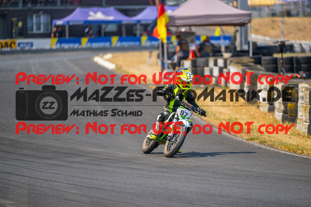 MaZZes-Fotomatrix-20260816-618576 | ROOKIES