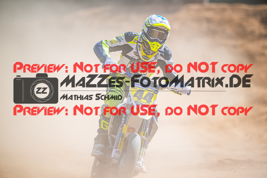 MaZZes_FotoMatrix_220529_9974 | Fotograf Mathias Schmid
Sportfotograf,
Eventfotograf,
Hochzeitsfotograf,
Portraitfotograf