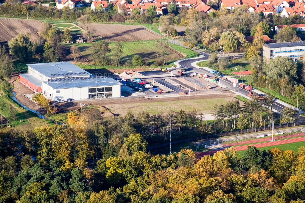 Luftbild: Bienwaldhalle in Kandel im Bundesland Rheinland-Pfalz in Deutschland. Foto: IMG_4481.jpg vom 10.11.2006 durch Werner Riehm/FLY-FOTO.de