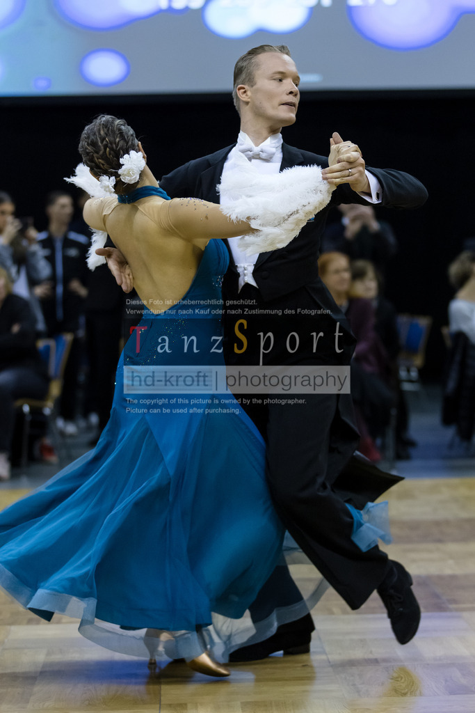 20241102_DC_HGR_Std_08610 | Tanzsportbilder, Standardtanz, Lateintanz, WDSF, DTV, LTVB, dancecomp, goc, hessen tanzt, blaues band der spree, walzer, tango, wiener walzer, slowfox, quickstepp, samba, rumba, cha-cha-cha, paso doble. jive, hd-kroft photography, turniertanzsport