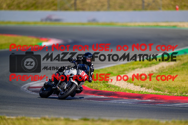 MaZZes_FotoMatrix_240725_6007705_9493 | ROT