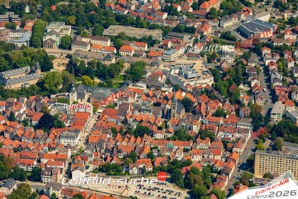 Zentrum Detmold Bild- Das Luftbild wurde 2025 vom UL-Flugzeug heraus erstellt ( keine Drohne bzw. Drohnenaufnahme ) - Hochauflösende Luftaufnahme -Nicht vergleichbar mit Google Maps oder Satelittenbilder- Die Geschenkidee !Mit Lizenz und Bildrechte bestellbar - CC