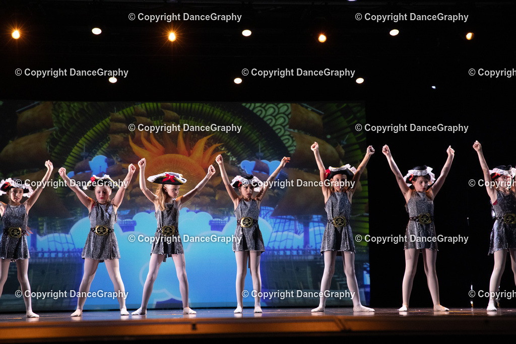 GPHY6374 | DanceGraphy - Realisiert mit Pictrs.com