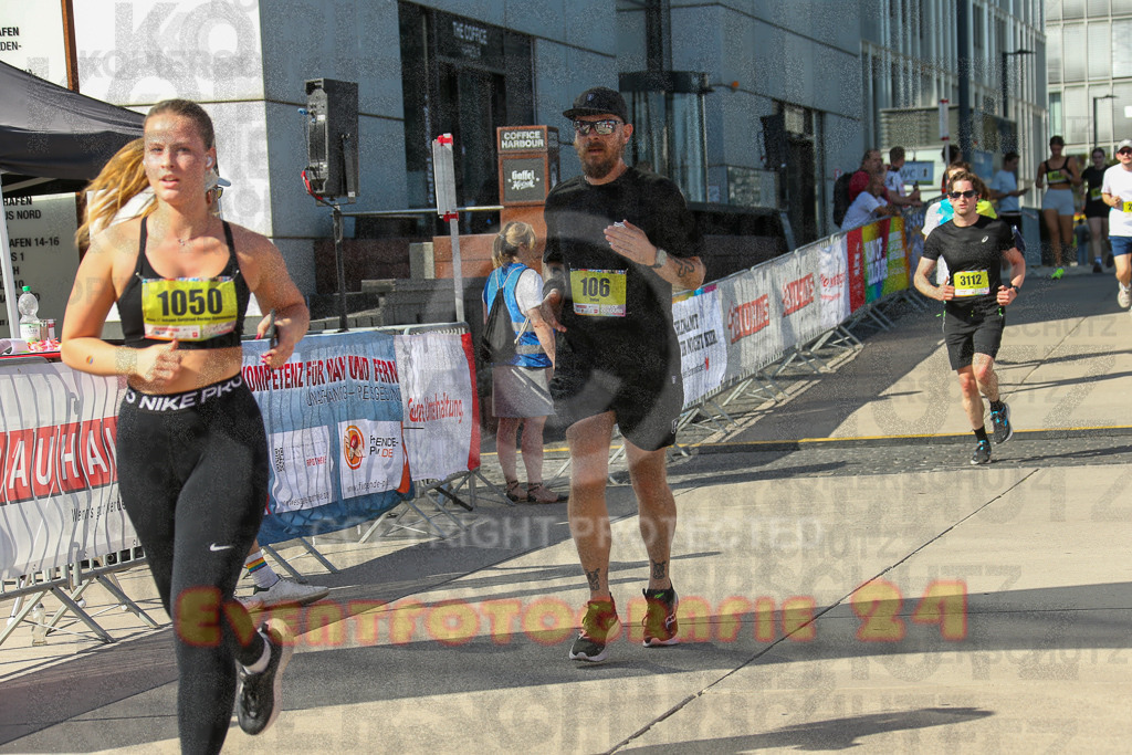 240921_1457_EX1_4089 | Sportfotografie im Rhein-Sieg Kreis, Köln, Bonn, NRW, Rheinland Pfalz, Hessen, etc. Unser Tätigkeitsfeld umfasst den Laufsport vom Volkslauf über den Marathon, Duathlon, Triathon bis zum Ultralauf wie Kölnpfad Ultra oder Schindertrail.