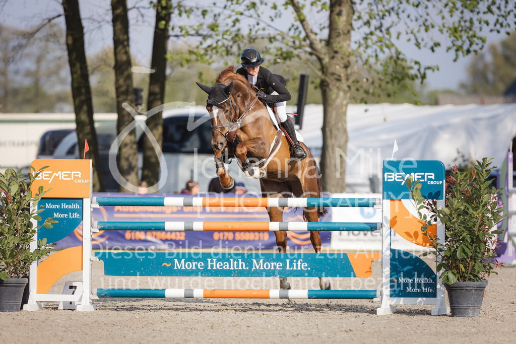 220426_Mühlen_05SprgPf-M-559 | Mühlen Late Entry
26.04.2022
05 Springpferdeprüfung Kl.M* 5-7j.