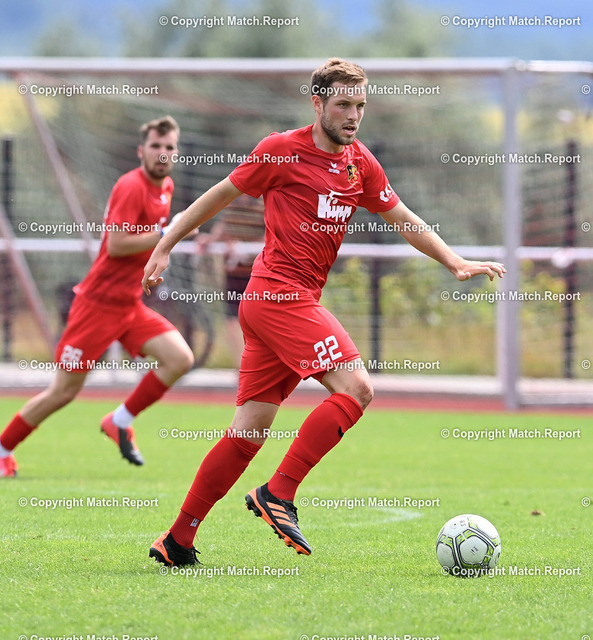 Fussball Verbandsliga 2021/2022: Testspiel SG Empfingen - FC Holzhausen | Fussball  Verbandsliga / Landesliga  2021/2022    03.07.2021TestspielSG Empfingen - FC HolzhausenOliver Grathwol (FC Holzhausen) am BallFOTO: ULMER PressebildagenturxxNOxMODELxRELEASExx