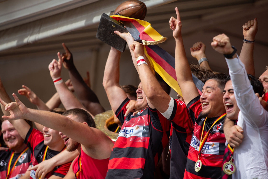 Rugby-Bundesliga, Saison 2024/25, Finale um die deutsche Meisterschaft: SC Frankfurt 1880 gegen TSV Handschuhsheim***Bild: Frankfurt ist deutscher Meister | Rugby-Bundesliga, Saison 2024/25, Finale um die deutsche Meisterschaft: SC Frankfurt 1880 gegen TSV Handschuhsheim***Bild: Frankfurt ist deutscher Meister - Realisiert mit Pictrs.com