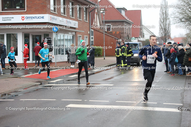 WMLA2668 | Bildershop "Sportfotograf-Oldenburg" mit Fotos von Sportevents in Oldenburg und Umzu. - Realisiert mit Pictrs.com