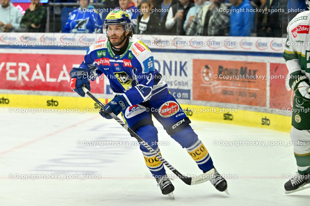 EC IDM WÄRMEPUMPEN VSV vs. FTC-TELEKOM JÉGKORONG | #9 Alexander Rauchenwald EC VSV, EC IDM WÄRMEPUMPEN VSV vs. FTC-TELEKOM JÉGKORONG, EC IDM WÄRMEPUMPEN VSV vs. FTC-TELEKOM JÉGKORONG am 19.10.2025 in Villach (Stadthalle Villach), Austria, (Photo by Bernd Stefan)