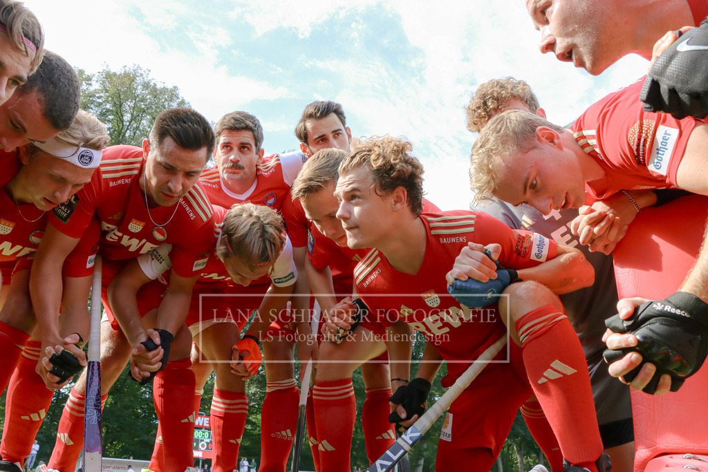 HERREN BUNDESLIGA Rot-Wei_ K_ln - Crefelder HTC 07.09.24 K_ln-217 | lanaschraderfotografie - Realisiert mit Pictrs.com