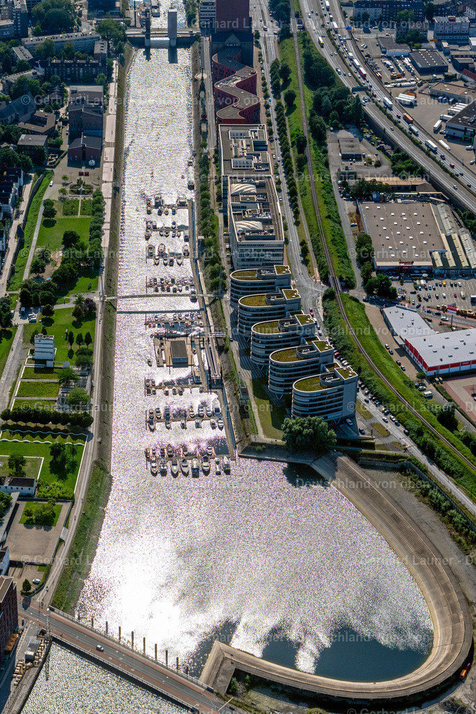 4049823 | Yachthafen im Innenhafen Duisburg